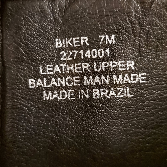 Woman's Boots👢🛍 - Picture 16 of 16